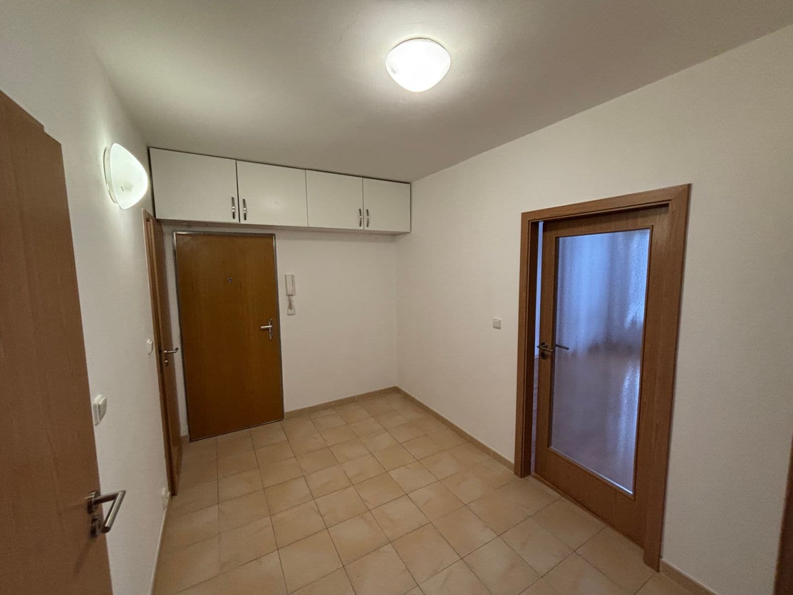 Pronájem bytu 3+1 78 m², Rostovská, Praha, Praha Pronájem bytu 3+1 78 m², Rostovská, Praha, Praha