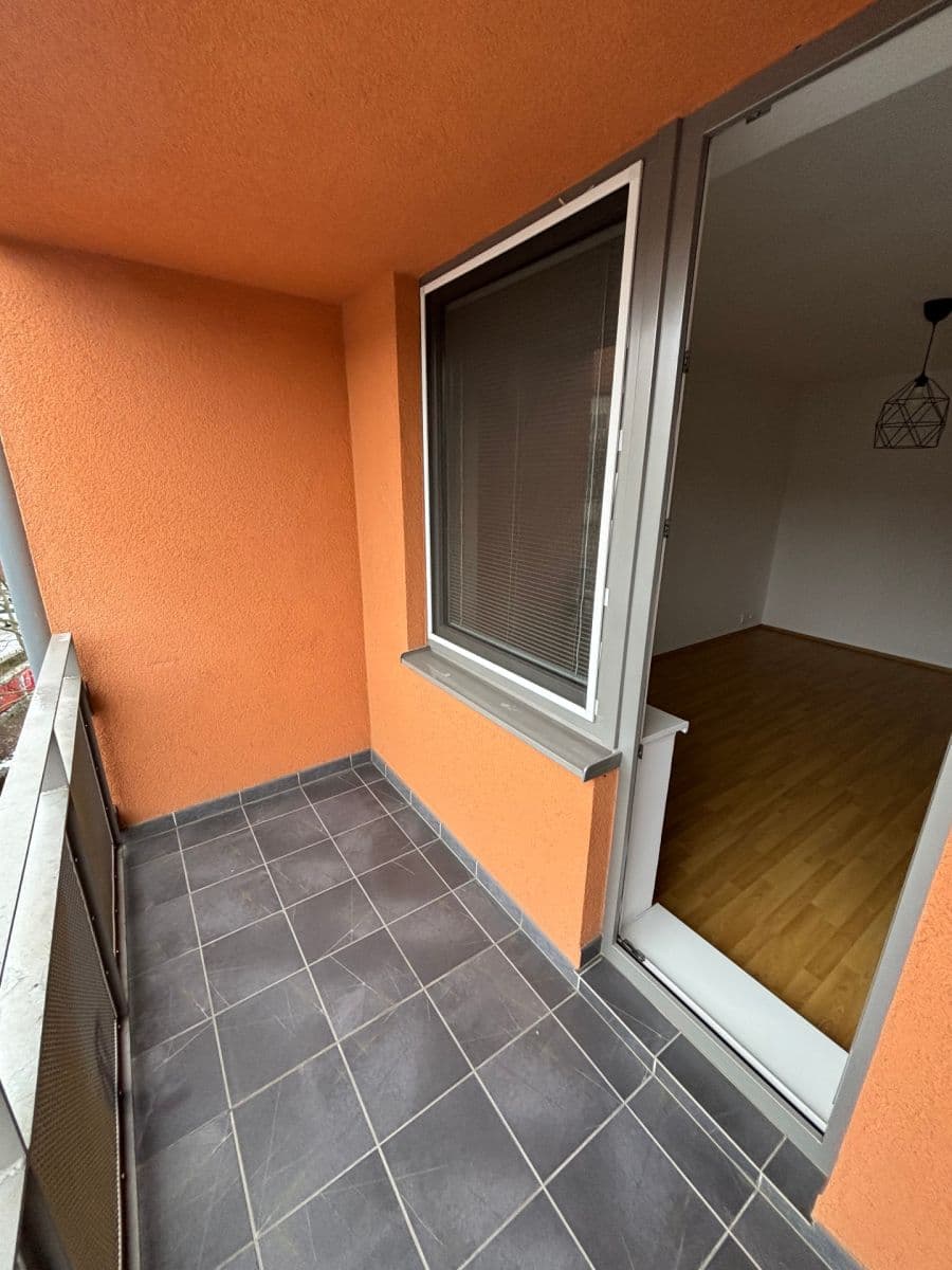 Pronájem bytu 3+1 78 m², Rostovská, Praha, Praha Pronájem bytu 3+1 78 m², Rostovská, Praha, Praha