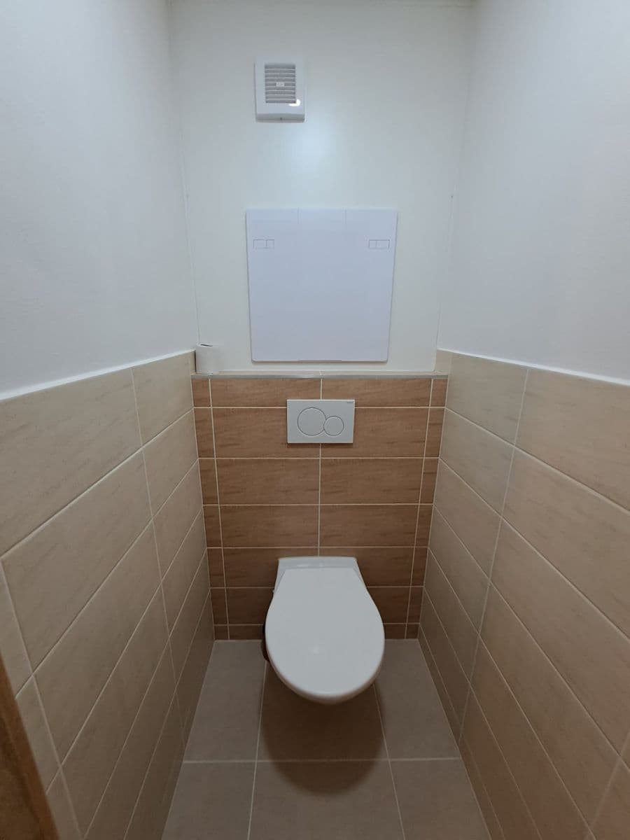 Pronájem bytu 2+kk 43 m², Rochovská, Praha, Praha Pronájem bytu 2+kk 43 m², Rochovská, Praha, Praha