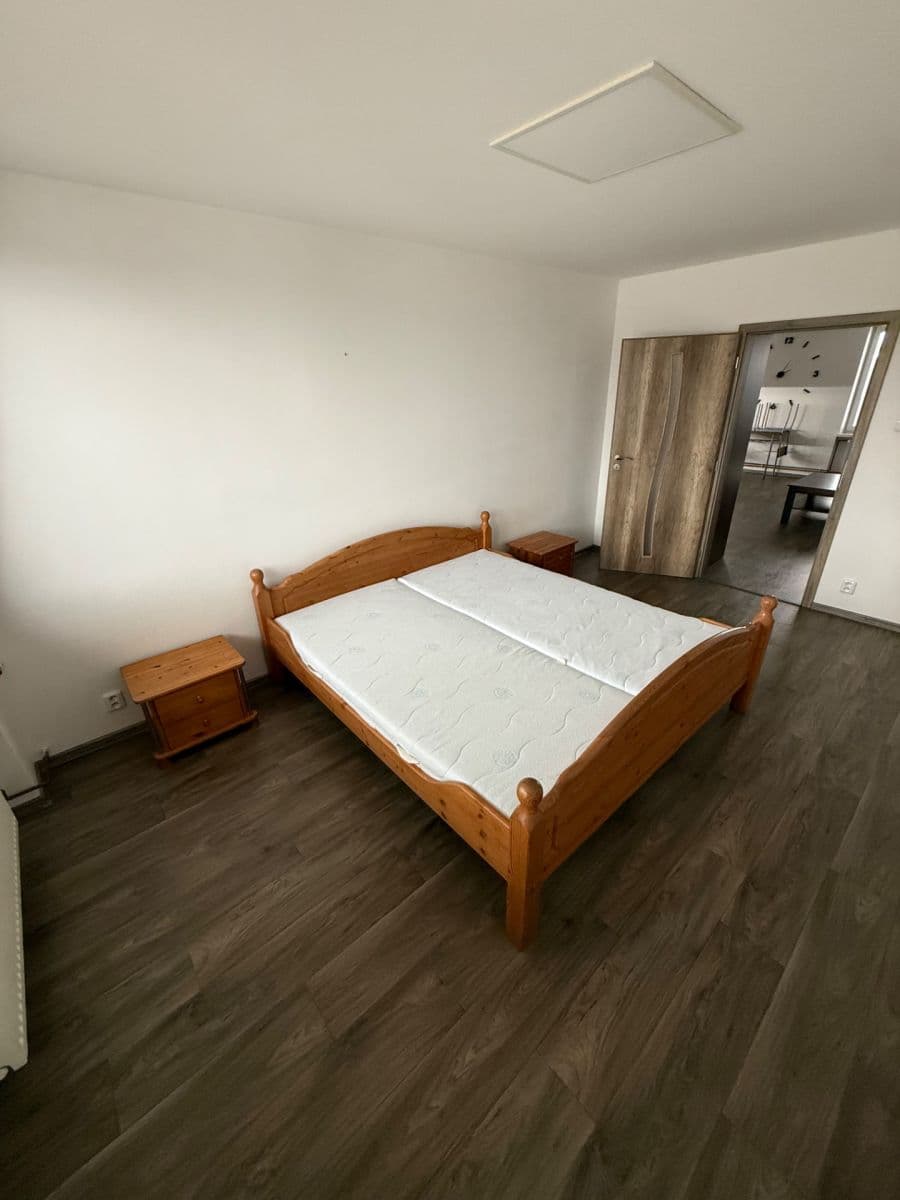 Prodej bytu 2+kk 50 m², Heyrovského, Sokolov, Karlovarský kraj Prodej bytu 2+kk 50 m², Heyrovského, Sokolov, Karlovarský kraj