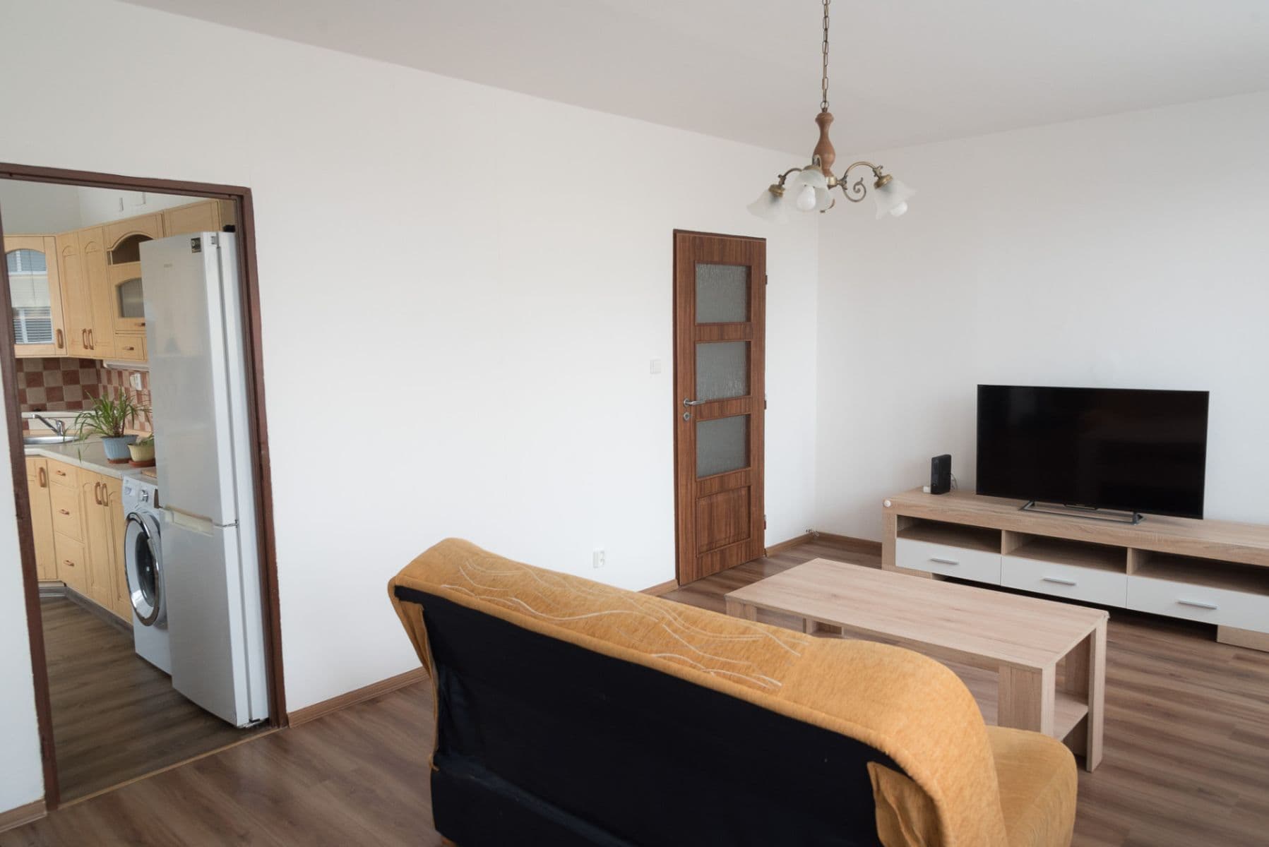 Pronájem bytu 3+1 68 m², Tisovecká, Kolín, Středočeský kraj Pronájem bytu 3+1 68 m², Tisovecká, Kolín, Středočeský kraj