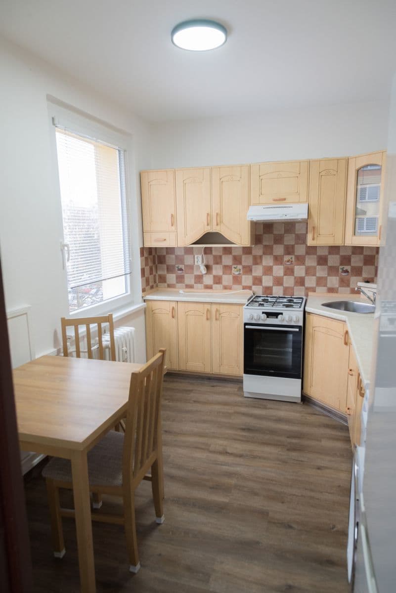 Pronájem bytu 3+1 68 m², Tisovecká, Kolín, Středočeský kraj Pronájem bytu 3+1 68 m², Tisovecká, Kolín, Středočeský kraj