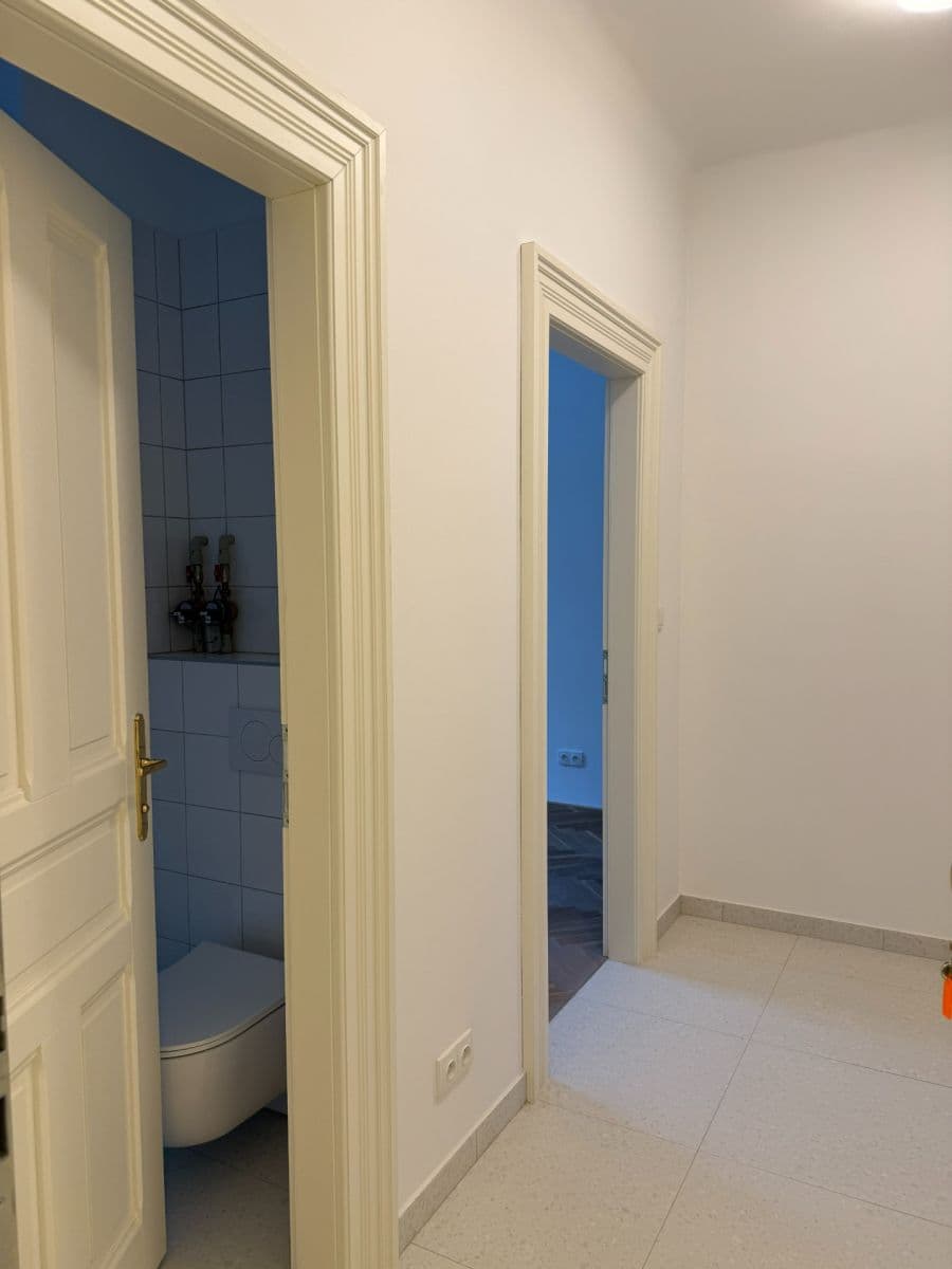 Pronájem bytu 3+kk 69 m², 28. pluku, Praha, Praha Pronájem bytu 3+kk 69 m², 28. pluku, Praha, Praha