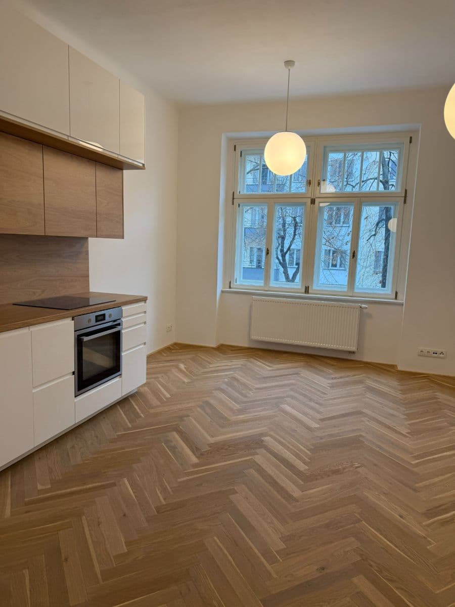Pronájem bytu 3+kk 69 m², 28. pluku, Praha, Praha Pronájem bytu 3+kk 69 m², 28. pluku, Praha, Praha