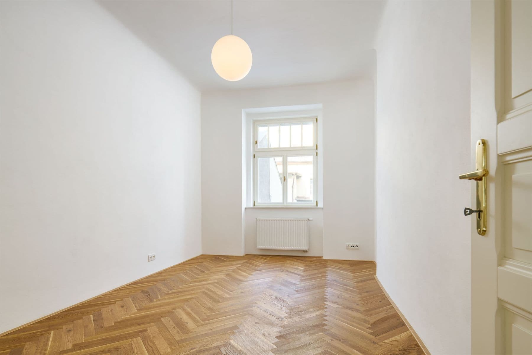 Pronájem bytu 3+kk 70 m², 28. pluku, Praha, Praha Pronájem bytu 3+kk 70 m², 28. pluku, Praha, Praha
