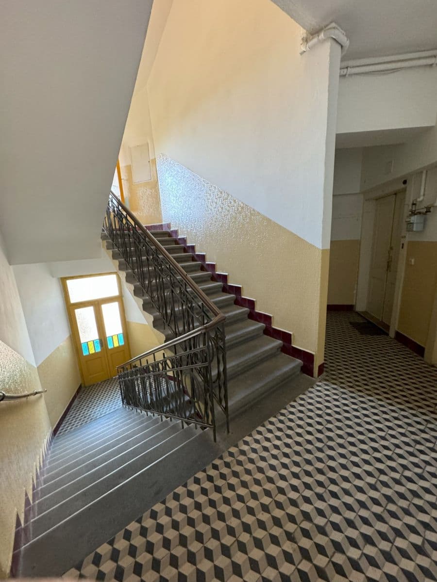 Pronájem bytu 2+1 56 m², Nádražní, Praha, Praha Pronájem bytu 2+1 56 m², Nádražní, Praha, Praha