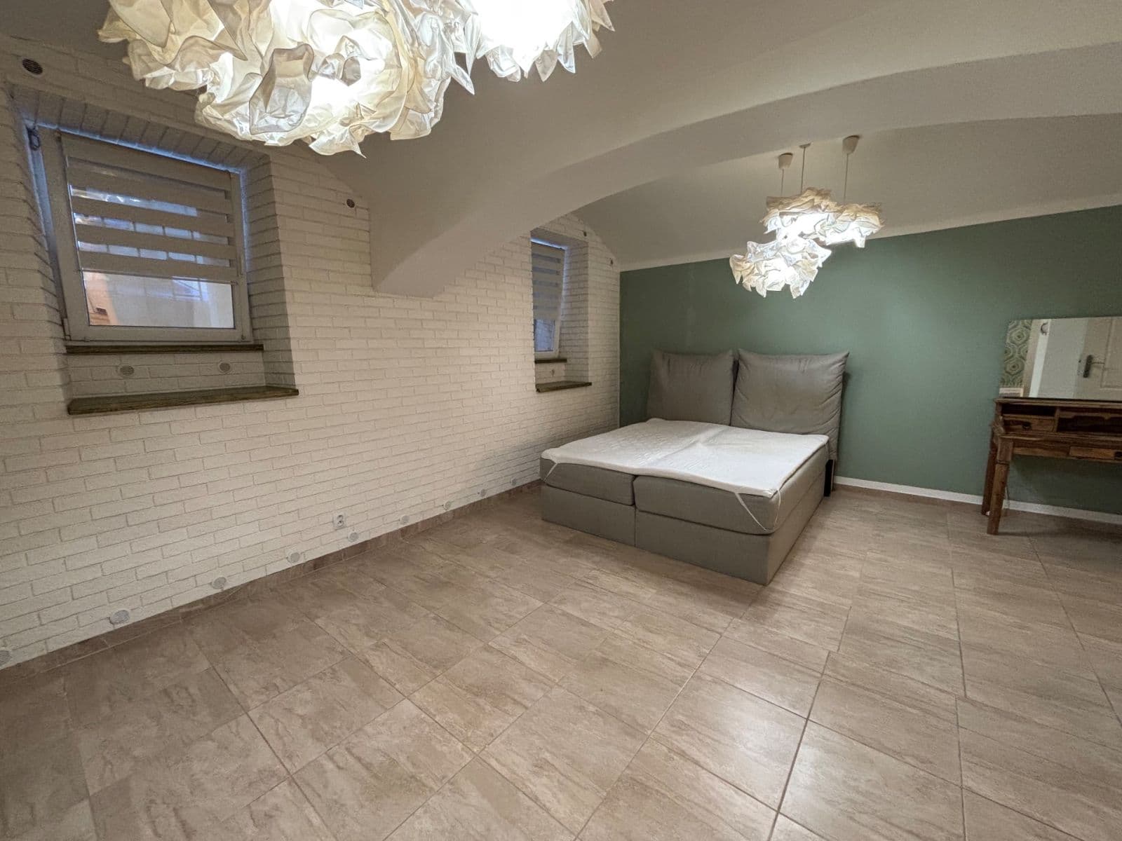 Prodej bytu 2+kk 57 m², Černomořská, Praha, Praha Prodej bytu 2+kk 57 m², Černomořská, Praha, Praha