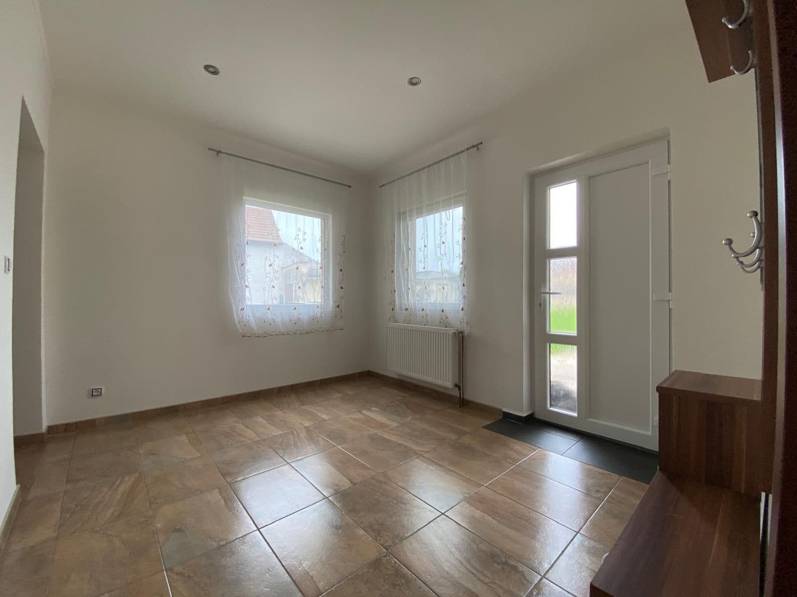 Pronájem domu 157 m², pozemek 500 m², Klučov, Středočeský kraj Pronájem domu 157 m², pozemek 500 m², Klučov, Středočeský kraj