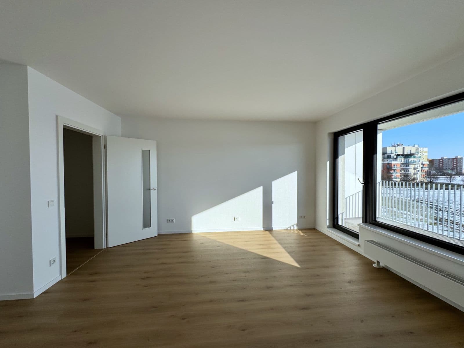 Pronájem bytu 1+kk 38 m², Tupolevova, Praha, Praha Pronájem bytu 1+kk 38 m², Tupolevova, Praha, Praha