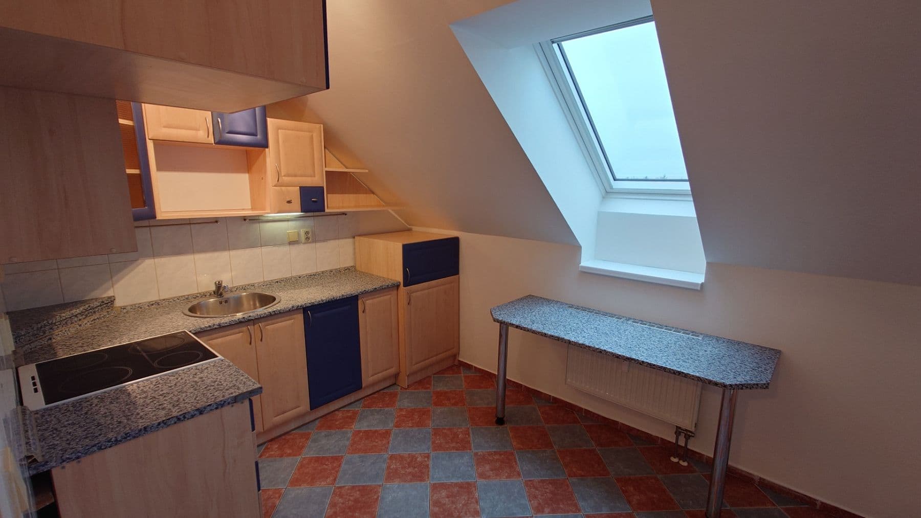 Pronájem bytu 3+1 61 m², Rybářská, Nymburk, Středočeský kraj Pronájem bytu 3+1 61 m², Rybářská, Nymburk, Středočeský kraj