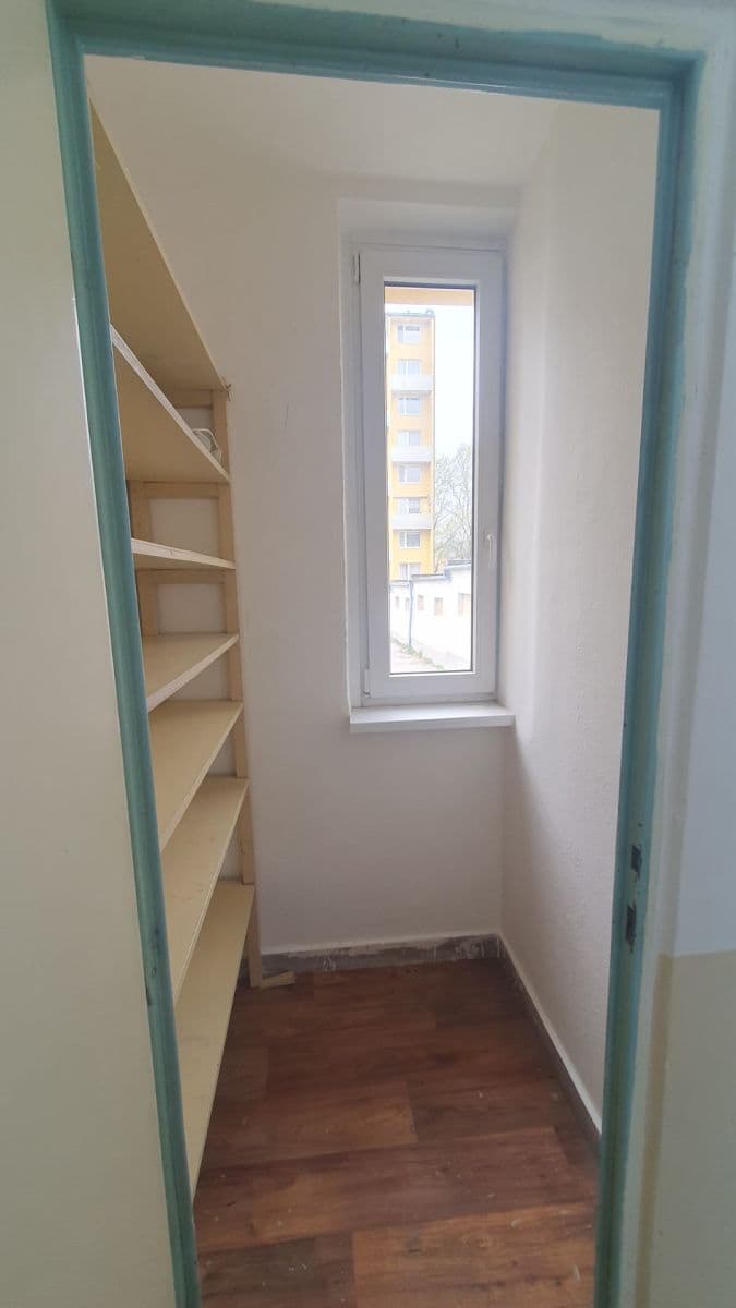 Pronájem bytu 1+1 37 m², Absolonova, Brno, Jihomoravský kraj Pronájem bytu 1+1 37 m², Absolonova, Brno, Jihomoravský kraj