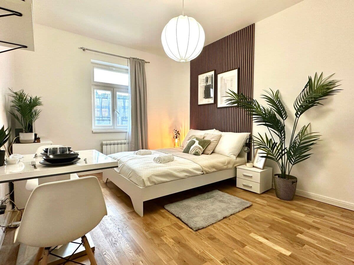 Pronájem bytu 30 m², Washingtonova, Praha, Praha Pronájem bytu 30 m², Washingtonova, Praha, Praha