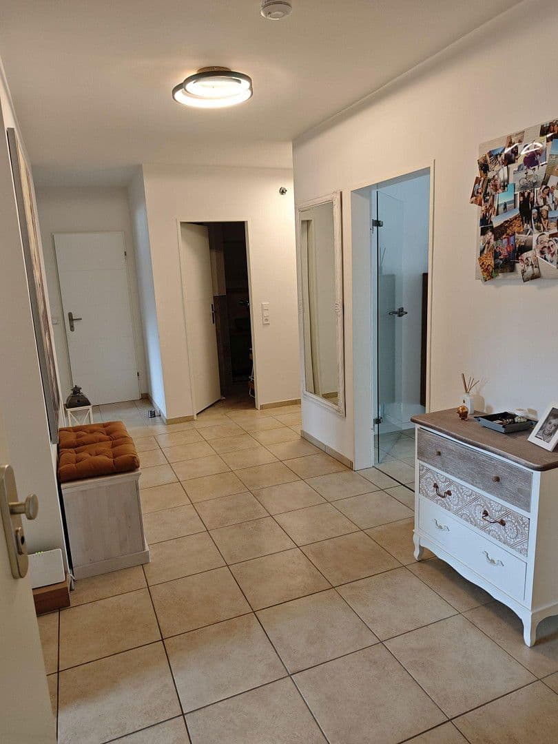 Prodej bytu 4+1 101 m², Kaarst, Severní Porýní-Vestfálsko Prodej bytu 4+1 101 m², Kaarst, Severní Porýní-Vestfálsko