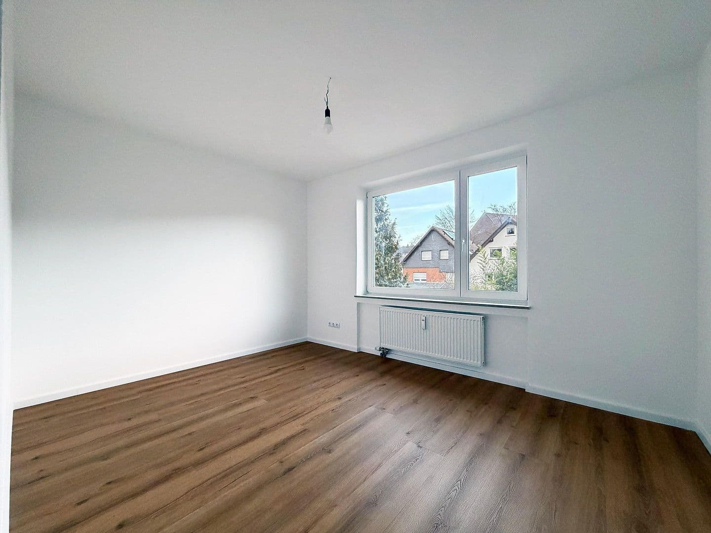 Prodej bytu 3+1 78 m², Marienstraße 9, Siegburg, Severní Porýní-Vestfálsko Prodej bytu 3+1 78 m², Marienstraße 9, Siegburg, Severní Porýní-Vestfálsko