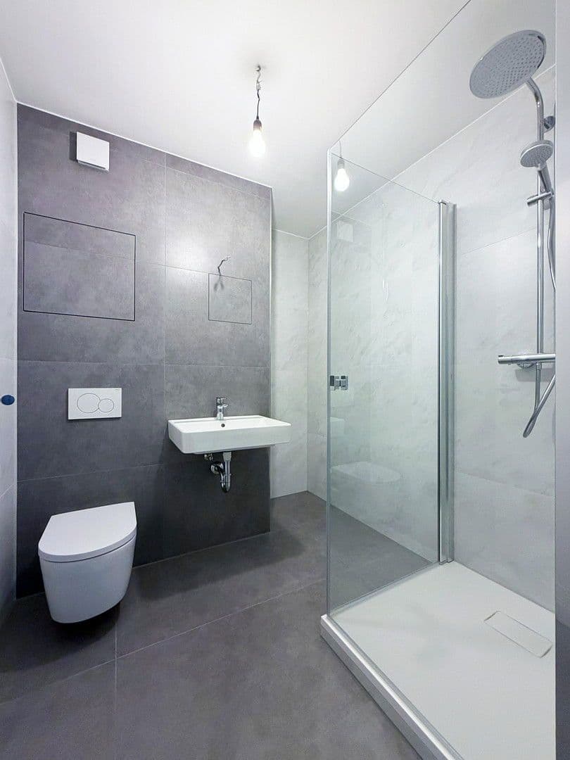 Prodej bytu 3+1 78 m², Marienstraße 9, Siegburg, Severní Porýní-Vestfálsko Prodej bytu 3+1 78 m², Marienstraße 9, Siegburg, Severní Porýní-Vestfálsko