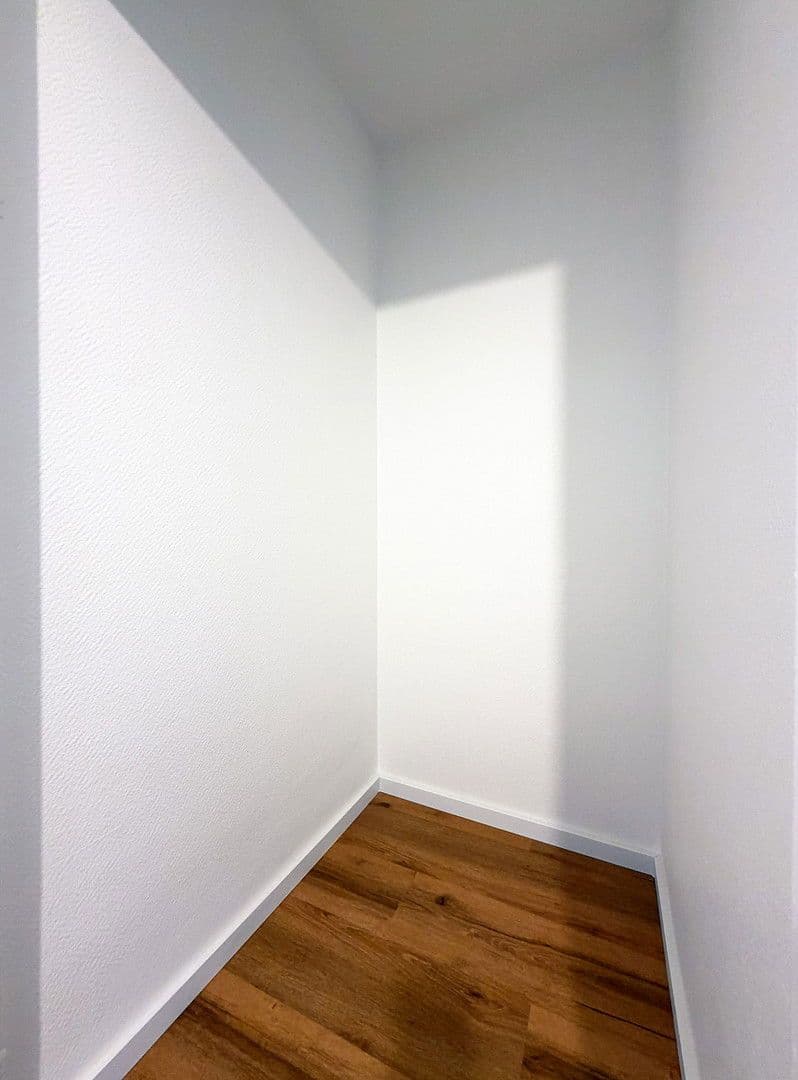 Prodej bytu 3+1 78 m², Marienstraße 9, Siegburg, Severní Porýní-Vestfálsko Prodej bytu 3+1 78 m², Marienstraße 9, Siegburg, Severní Porýní-Vestfálsko