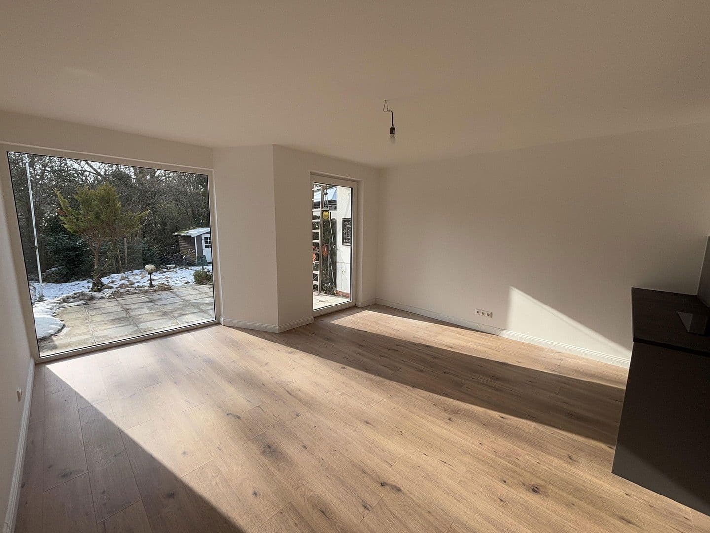 Prodej domu 105 m², pozemek 139 m², Hamburg, Hamburg Prodej domu 105 m², pozemek 139 m², Hamburg, Hamburg