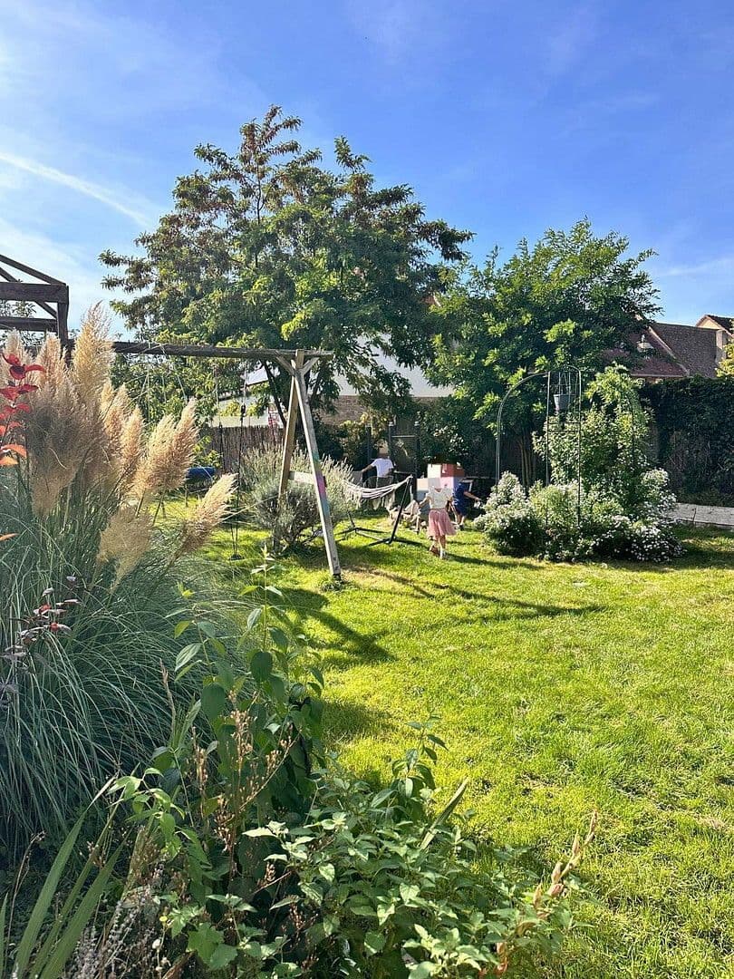 Prodej domu 176 m², pozemek 740 m², Kirchgasse, 4, Freisbach, Porýní-Falc Prodej domu 176 m², pozemek 740 m², Kirchgasse, 4, Freisbach, Porýní-Falc