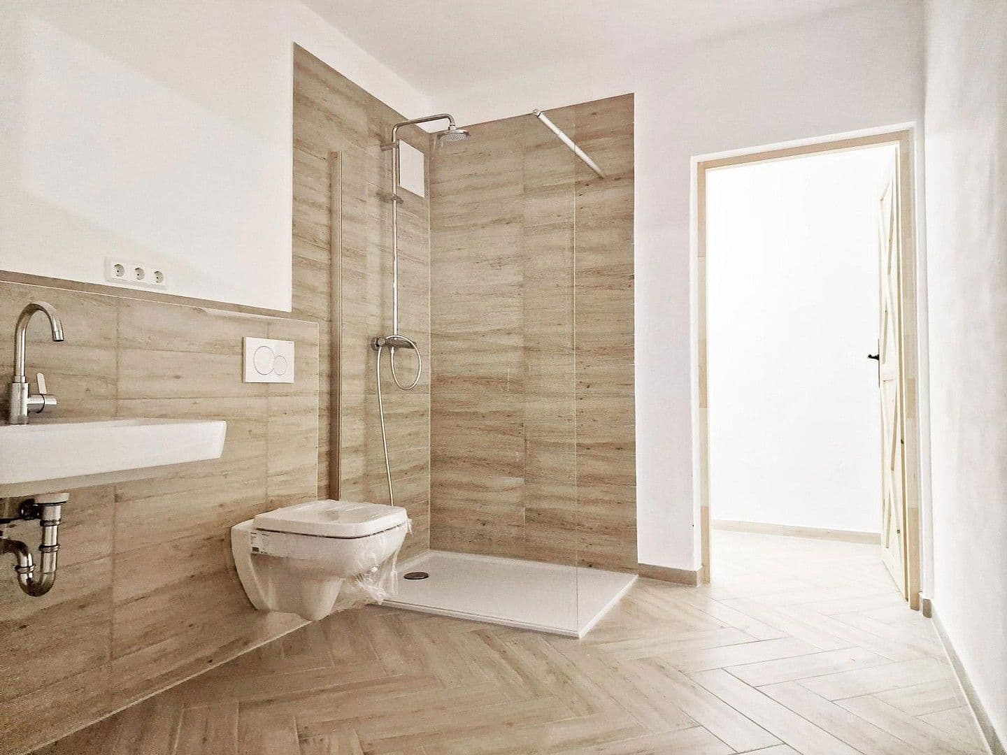 Pronájem kanceláře 128 m², Am Küsterberg 6A, Wolfsburg Ehmen, Dolní Sasko Pronájem kanceláře 128 m², Am Küsterberg 6A, Wolfsburg Ehmen, Dolní Sasko