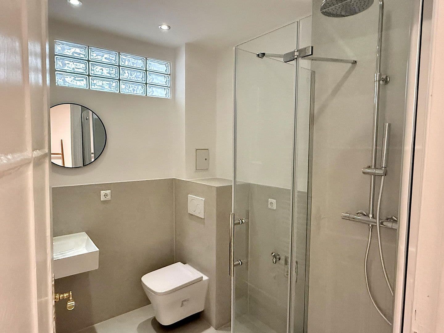 Prodej bytu 1+1 27 m², Berlin, Berlín Prodej bytu 1+1 27 m², Berlin, Berlín