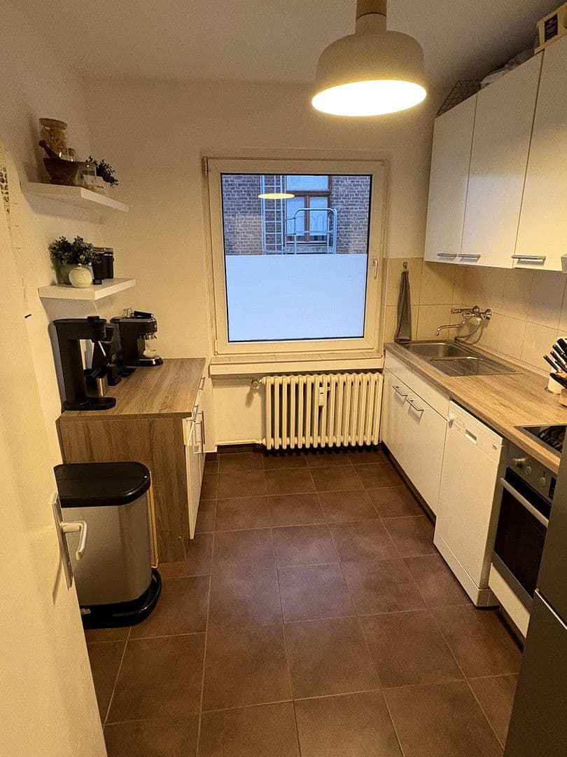 Pronájem bytu 3+1 68 m², Lothringer STraße 45, Köln, Severní Porýní-Vestfálsko Pronájem bytu 3+1 68 m², Lothringer STraße 45, Köln, Severní Porýní-Vestfálsko