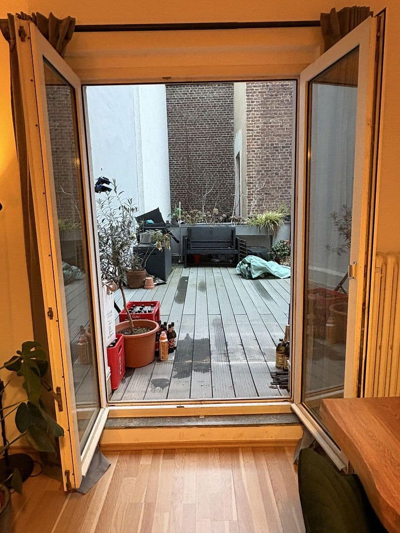 Pronájem bytu 3+1 68 m², Lothringer STraße 45, Köln, Severní Porýní-Vestfálsko Pronájem bytu 3+1 68 m², Lothringer STraße 45, Köln, Severní Porýní-Vestfálsko