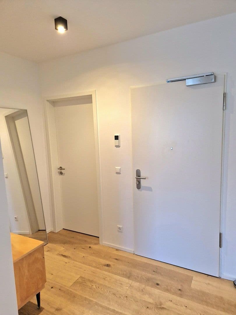 Pronájem bytu 2+1 56 m², Kurfürstenstr. 12, Berlin, Berlín Pronájem bytu 2+1 56 m², Kurfürstenstr. 12, Berlin, Berlín