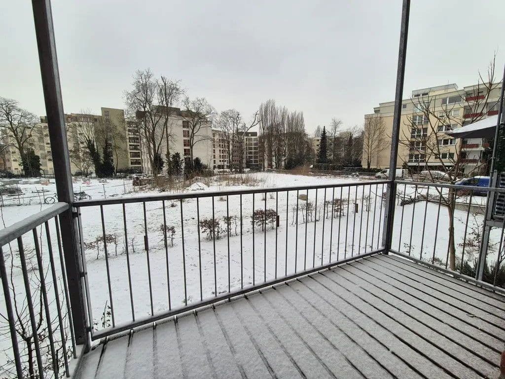 Pronájem bytu 1+1 32 m², Iranische Str. 3, Berlin, Berlín Pronájem bytu 1+1 32 m², Iranische Str. 3, Berlin, Berlín