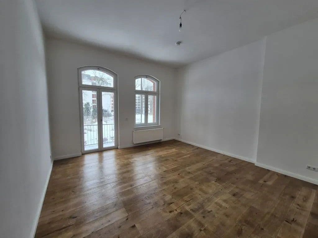 Pronájem bytu 1+1 32 m², Iranische Str. 3, Berlin, Berlín Pronájem bytu 1+1 32 m², Iranische Str. 3, Berlin, Berlín
