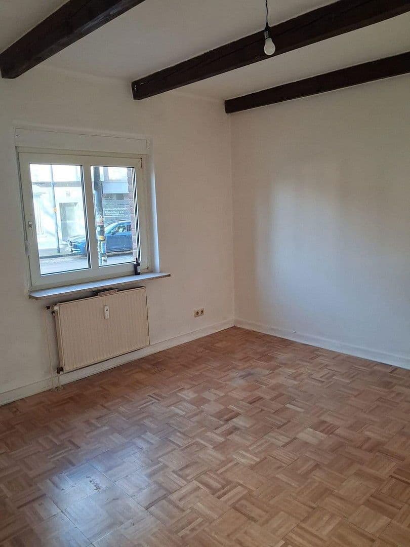 Pronájem bytu 2+1 44 m², Kölner Straße 137, Leverkusen, Severní Porýní-Vestfálsko Pronájem bytu 2+1 44 m², Kölner Straße 137, Leverkusen, Severní Porýní-Vestfálsko