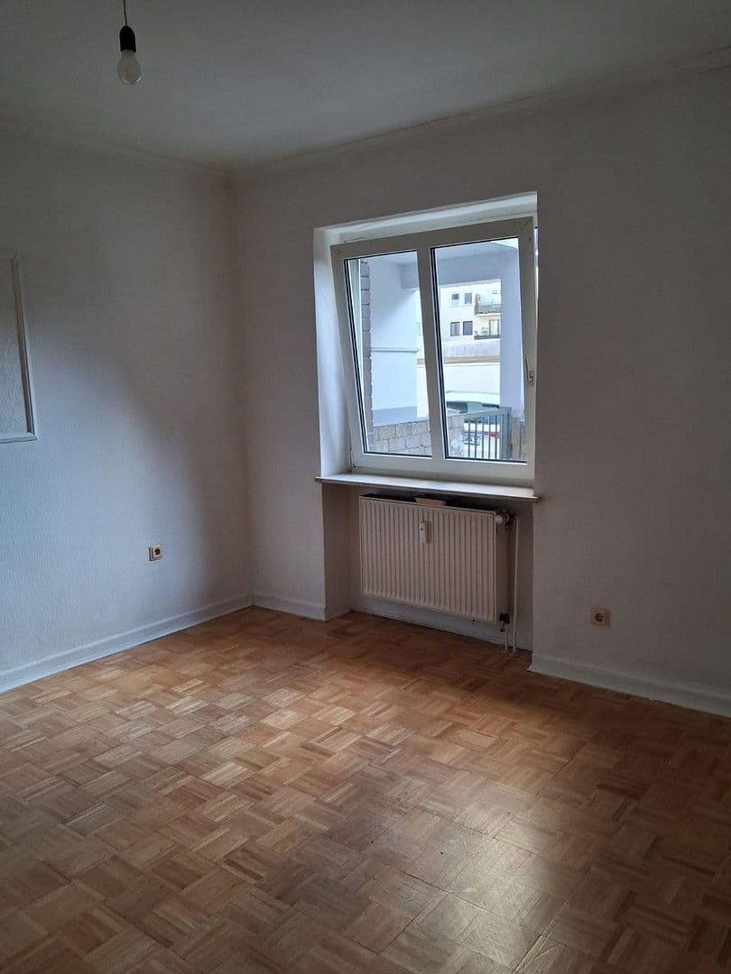 Pronájem bytu 2+1 44 m², Kölner Straße 137, Leverkusen, Severní Porýní-Vestfálsko Pronájem bytu 2+1 44 m², Kölner Straße 137, Leverkusen, Severní Porýní-Vestfálsko