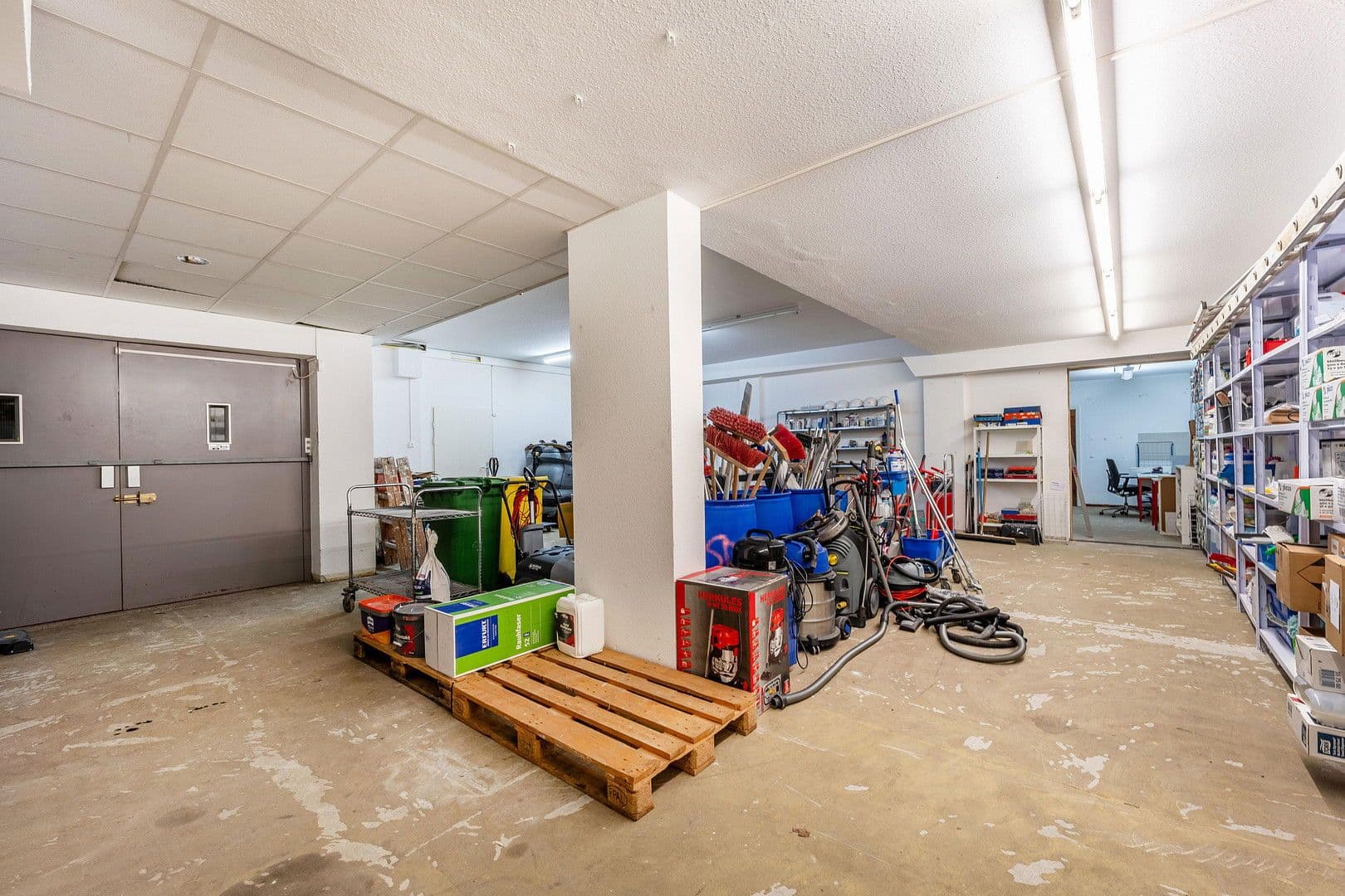 Prodej domu 359 m², pozemek 363 m², Villingen-Schwenningen, Bádensko-Württembersko Prodej domu 359 m², pozemek 363 m², Villingen-Schwenningen, Bádensko-Württembersko