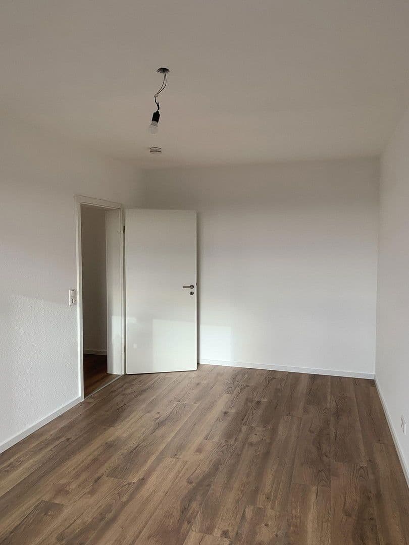 Pronájem bytu 2+1 69 m², Feldbergstr. 12, Heusenstamm, Hessen Pronájem bytu 2+1 69 m², Feldbergstr. 12, Heusenstamm, Hessen