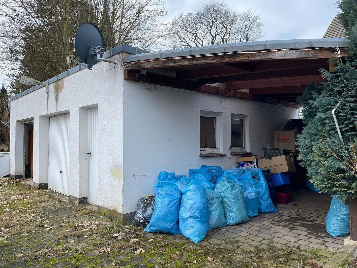 Prodej domu 91 m², pozemek 469 m², Hospitalstr. 8 A, Steinheim, Severní Porýní-Vestfálsko Prodej domu 91 m², pozemek 469 m², Hospitalstr. 8 A, Steinheim, Severní Porýní-Vestfálsko