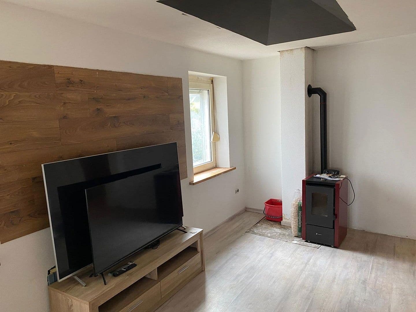 Prodej domu 91 m², pozemek 469 m², Hospitalstr. 8 A, Steinheim, Severní Porýní-Vestfálsko Prodej domu 91 m², pozemek 469 m², Hospitalstr. 8 A, Steinheim, Severní Porýní-Vestfálsko