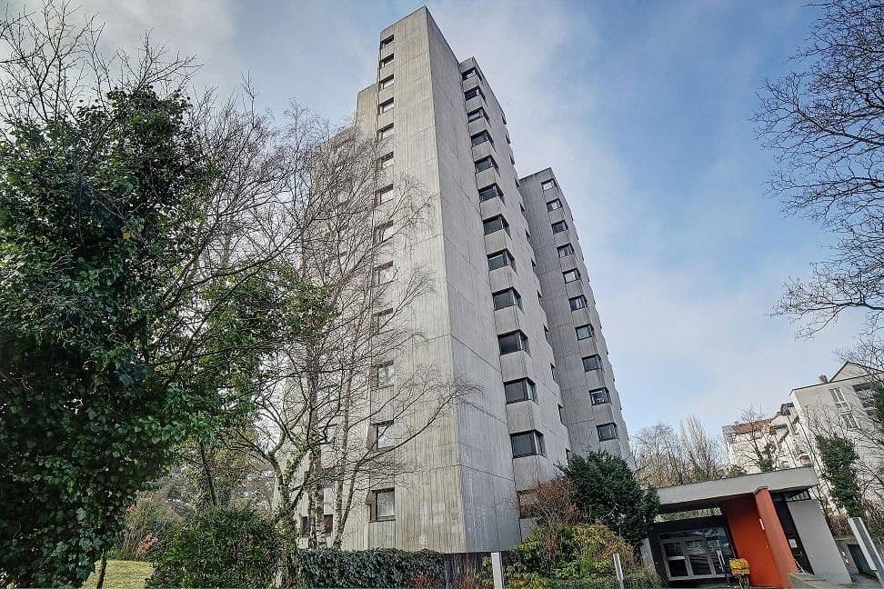 Pronájem bytu 2+1 50 m², Johann-Fichte-Str.11, München, Bavorsko Pronájem bytu 2+1 50 m², Johann-Fichte-Str.11, München, Bavorsko