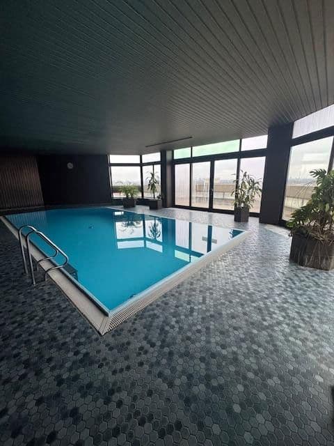 Pronájem bytu 2+1 50 m², Johann-Fichte-Str.11, München, Bavorsko Pronájem bytu 2+1 50 m², Johann-Fichte-Str.11, München, Bavorsko