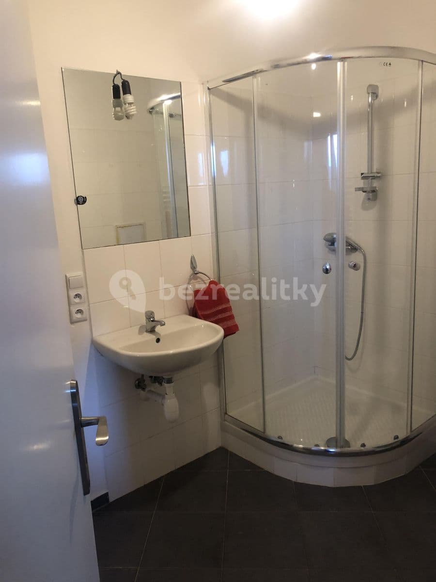 Pronájem bytu 1+kk 37 m², Jiraskova, Tábor, Jihočeský kraj Pronájem bytu 1+kk 37 m², Jiraskova, Tábor, Jihočeský kraj