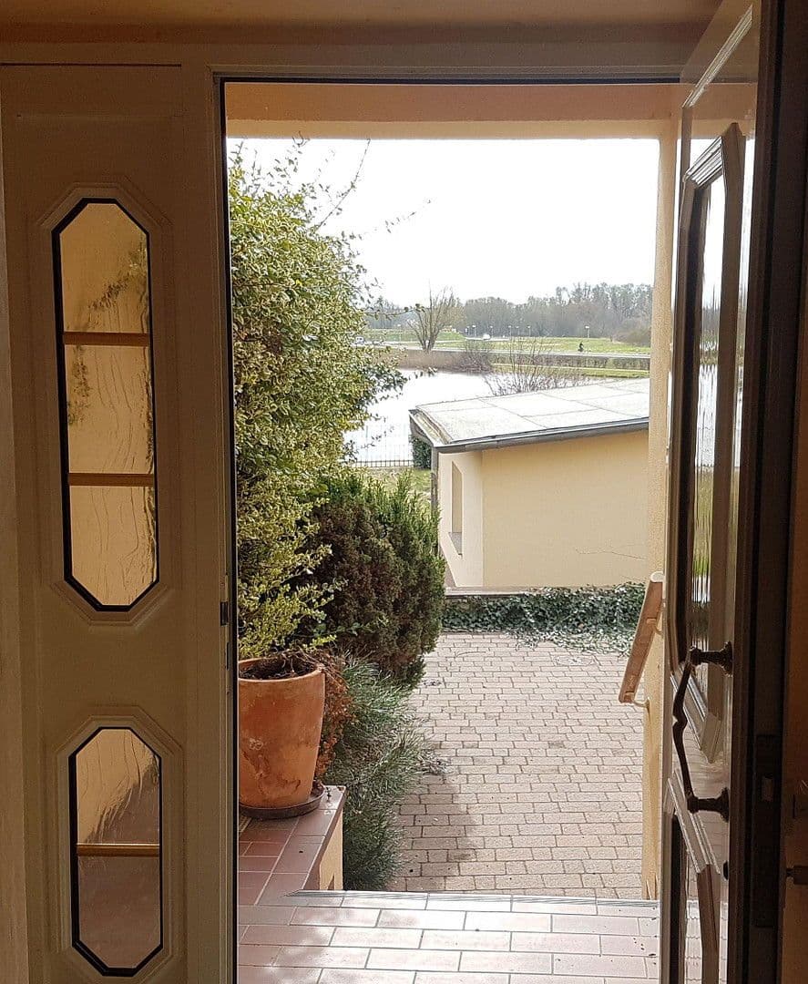 Prodej domu 207 m², pozemek 604 m², Burgstr. 4, Demmin, Mecklenburg-Vorpommern Prodej domu 207 m², pozemek 604 m², Burgstr. 4, Demmin, Mecklenburg-Vorpommern