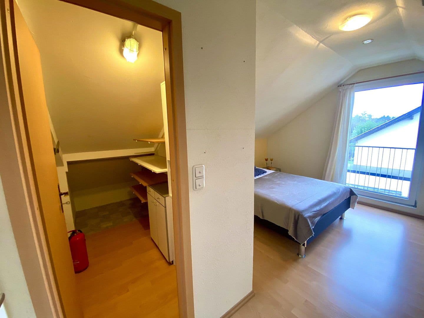 Prodej domu 205 m², pozemek 560 m², Haselweg 3, Jestetten, Bádensko-Württembersko Prodej domu 205 m², pozemek 560 m², Haselweg 3, Jestetten, Bádensko-Württembersko