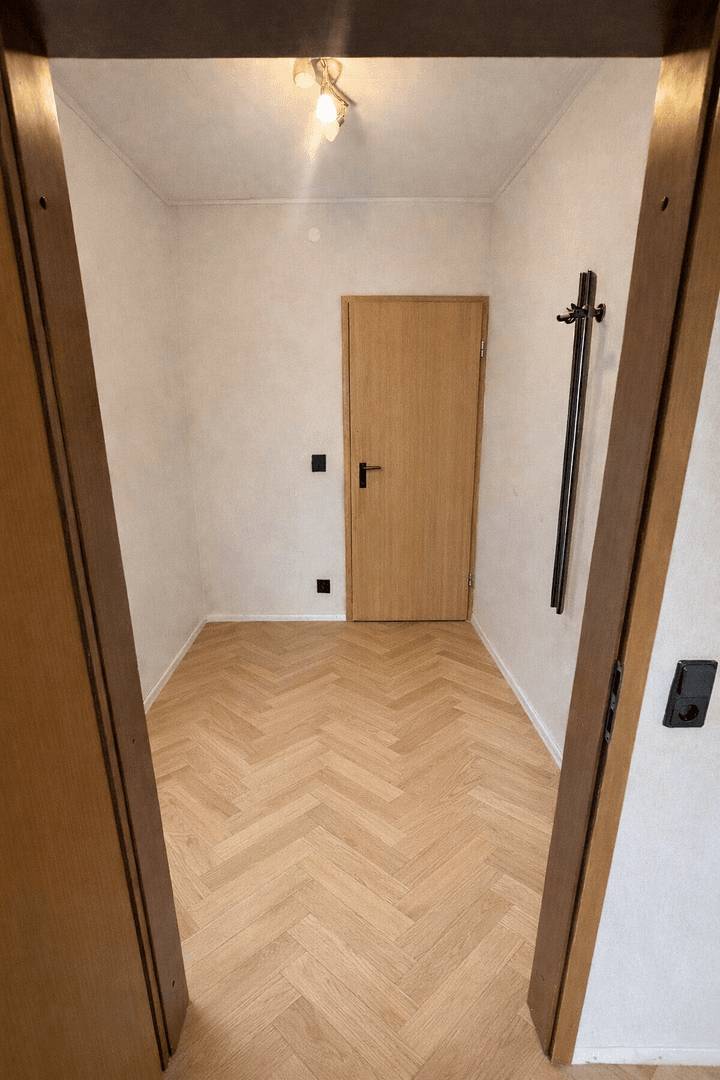 Prodej domu 205 m², pozemek 560 m², Haselweg 3, Jestetten, Bádensko-Württembersko Prodej domu 205 m², pozemek 560 m², Haselweg 3, Jestetten, Bádensko-Württembersko