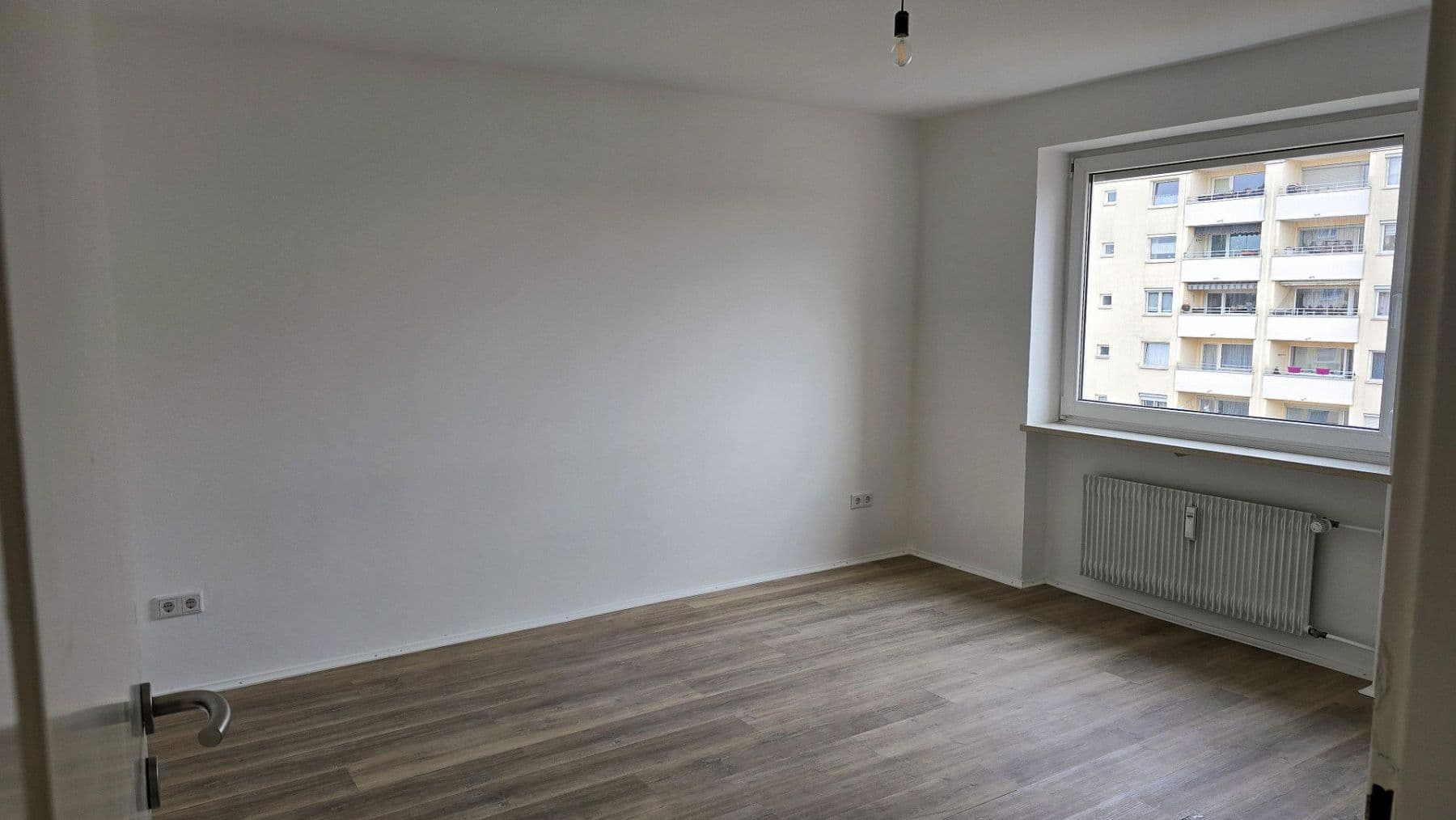 Pronájem bytu 3+1 73 m², Linus-Funke-Weg 4, München, Bavorsko Pronájem bytu 3+1 73 m², Linus-Funke-Weg 4, München, Bavorsko