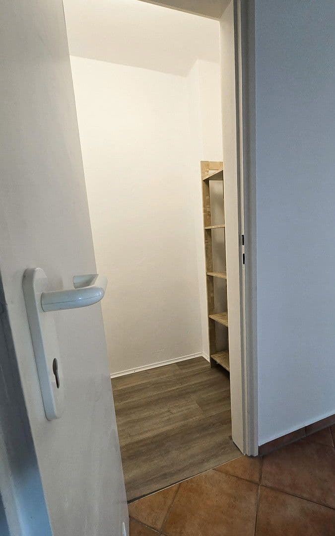Pronájem bytu 3+1 73 m², Linus-Funke-Weg 4, München, Bavorsko Pronájem bytu 3+1 73 m², Linus-Funke-Weg 4, München, Bavorsko