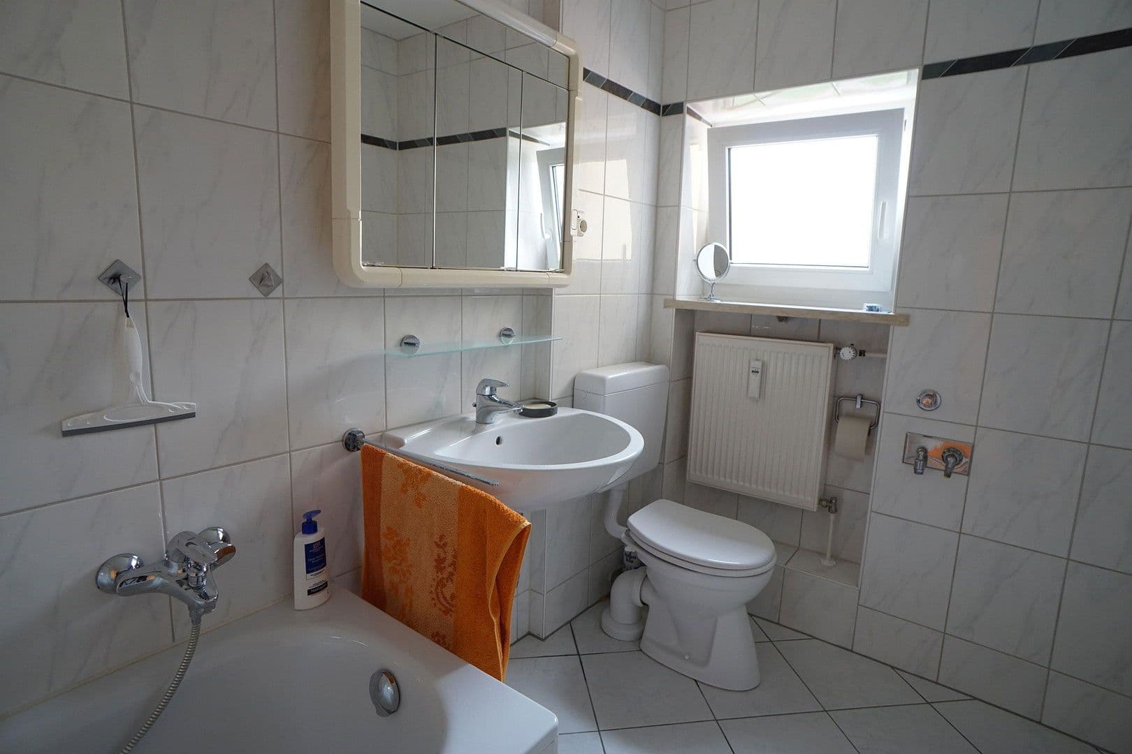 Pronájem bytu 3+1 73 m², Linus-Funke-Weg 4, München, Bavorsko Pronájem bytu 3+1 73 m², Linus-Funke-Weg 4, München, Bavorsko