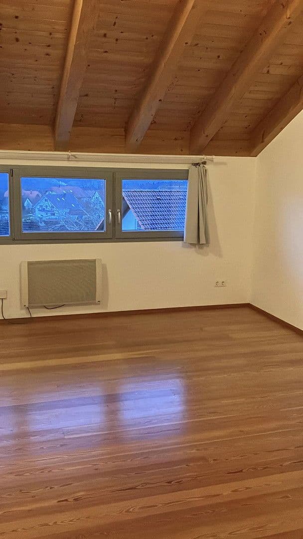 Prodej domu 200 m², pozemek 713 m², Niederwihl 95, Görwihl, Bádensko-Württembersko Prodej domu 200 m², pozemek 713 m², Niederwihl 95, Görwihl, Bádensko-Württembersko