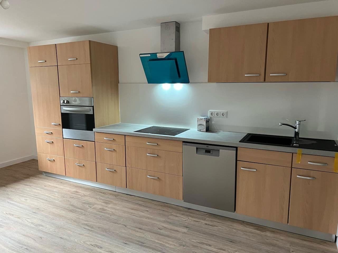 Prodej domu 273 m², pozemek 551 m², Erftstadt, Severní Porýní-Vestfálsko Prodej domu 273 m², pozemek 551 m², Erftstadt, Severní Porýní-Vestfálsko