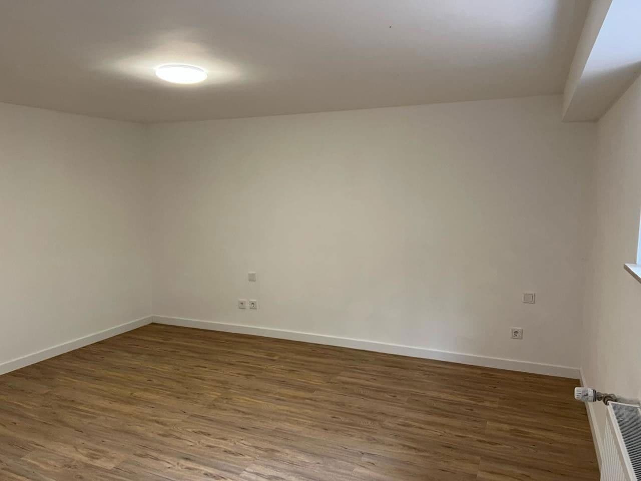 Prodej domu 273 m², pozemek 551 m², Erftstadt, Severní Porýní-Vestfálsko Prodej domu 273 m², pozemek 551 m², Erftstadt, Severní Porýní-Vestfálsko