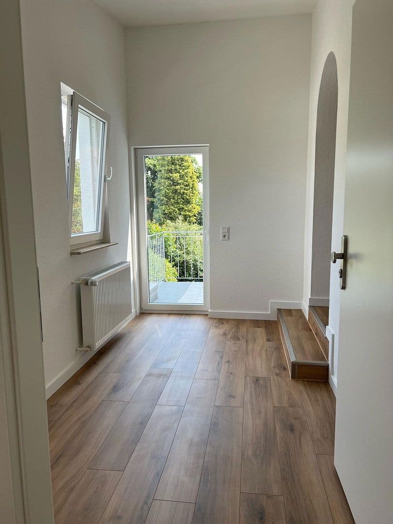 Prodej domu 273 m², pozemek 551 m², Erftstadt, Severní Porýní-Vestfálsko Prodej domu 273 m², pozemek 551 m², Erftstadt, Severní Porýní-Vestfálsko