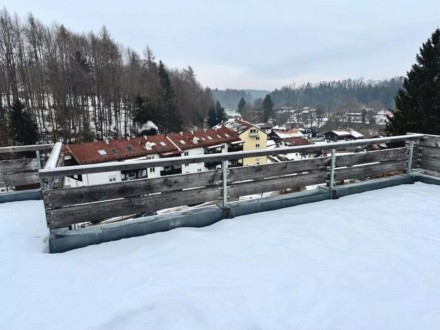 Pronájem bytu 3+1 113 m², Frauenschulstr. 42a, Miesbach, Bavorsko Pronájem bytu 3+1 113 m², Frauenschulstr. 42a, Miesbach, Bavorsko