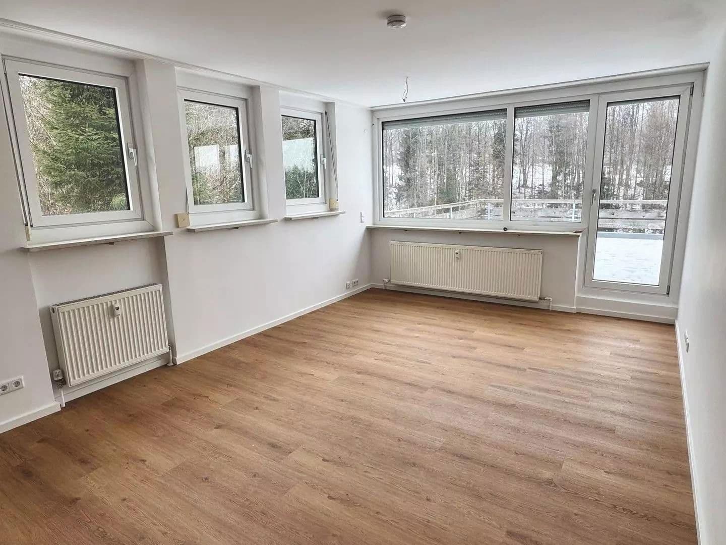 Pronájem bytu 3+1 113 m², Frauenschulstr. 42a, Miesbach, Bavorsko Pronájem bytu 3+1 113 m², Frauenschulstr. 42a, Miesbach, Bavorsko